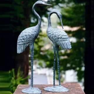 Памятник цапля