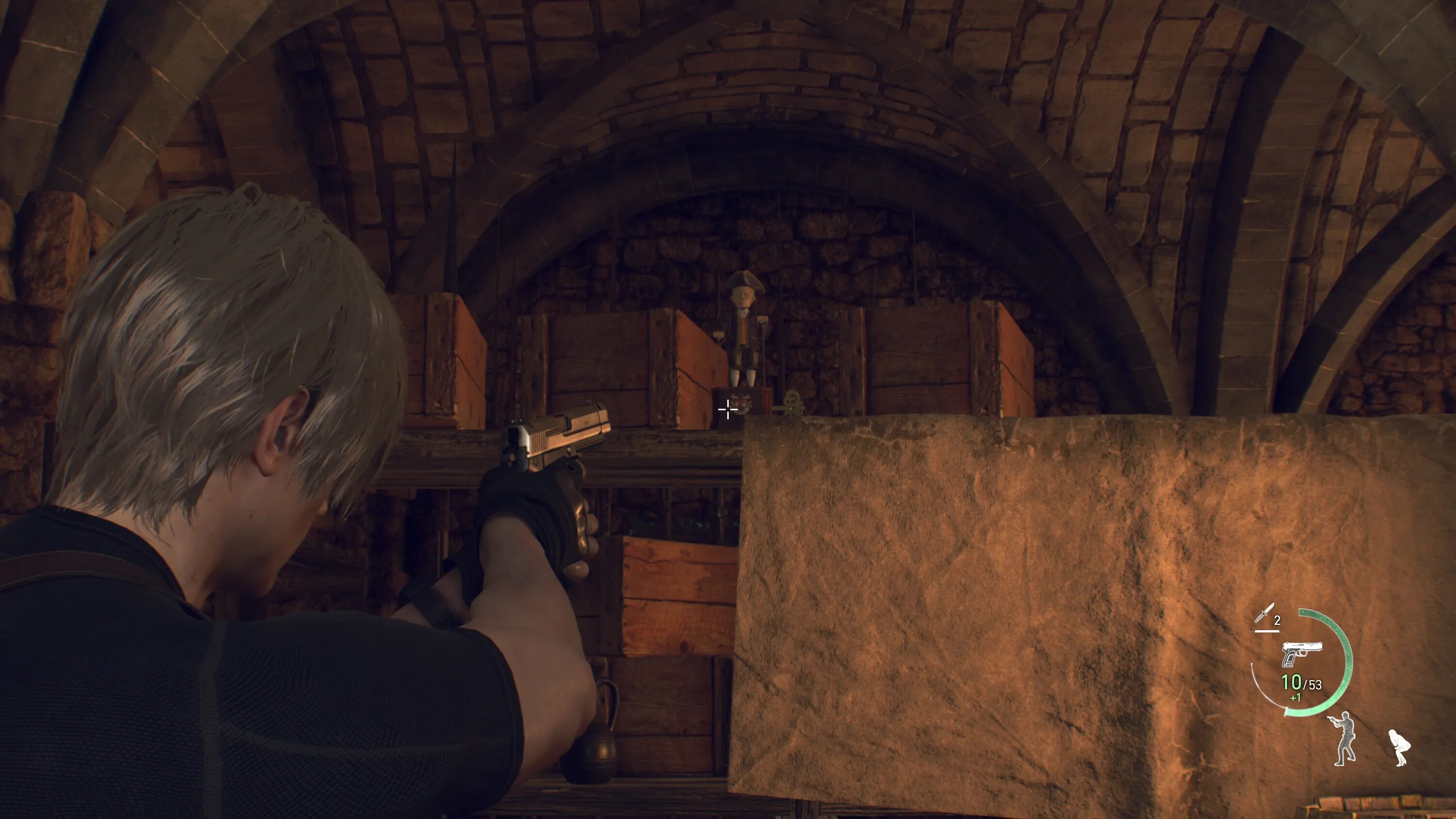 Resident evil 4 remake заводные. Резидент эвил 4 ремейк. resident evil 4 remake замок. re4 remake часы эшим.
