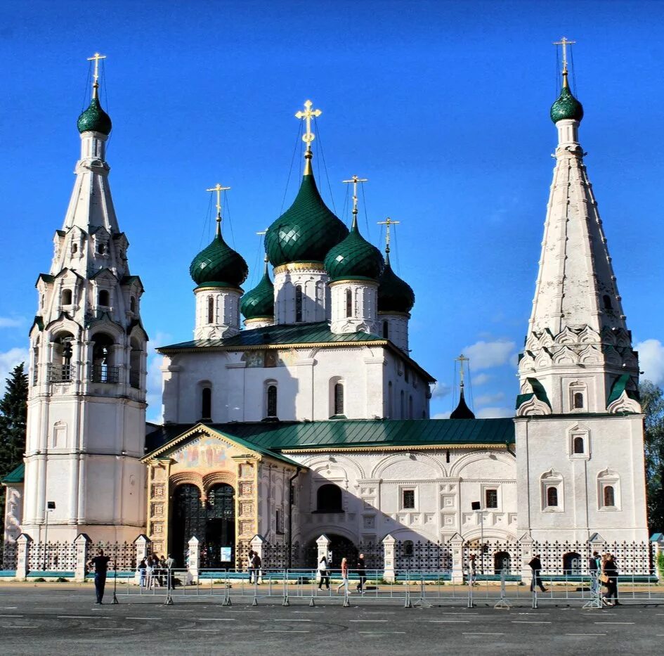 Ярославль вечером. Ярославль золотое кольцо. Жара в ярославле. Виды современного ярославля. Ярославль июня.