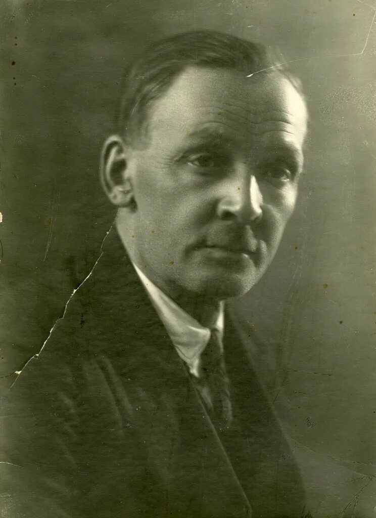 Янка купала белорусский поэт. Иван луцевич доминикович. Янка купала фото. Янка купала (1882-1942). Белоруса янки купалы.