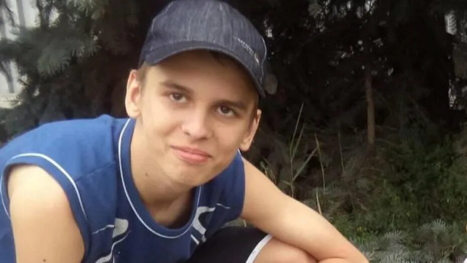 Данные 15 летнего. 15 летний подросток. 15 летний школьник. лето 15 летнего пацана. миша подросток.