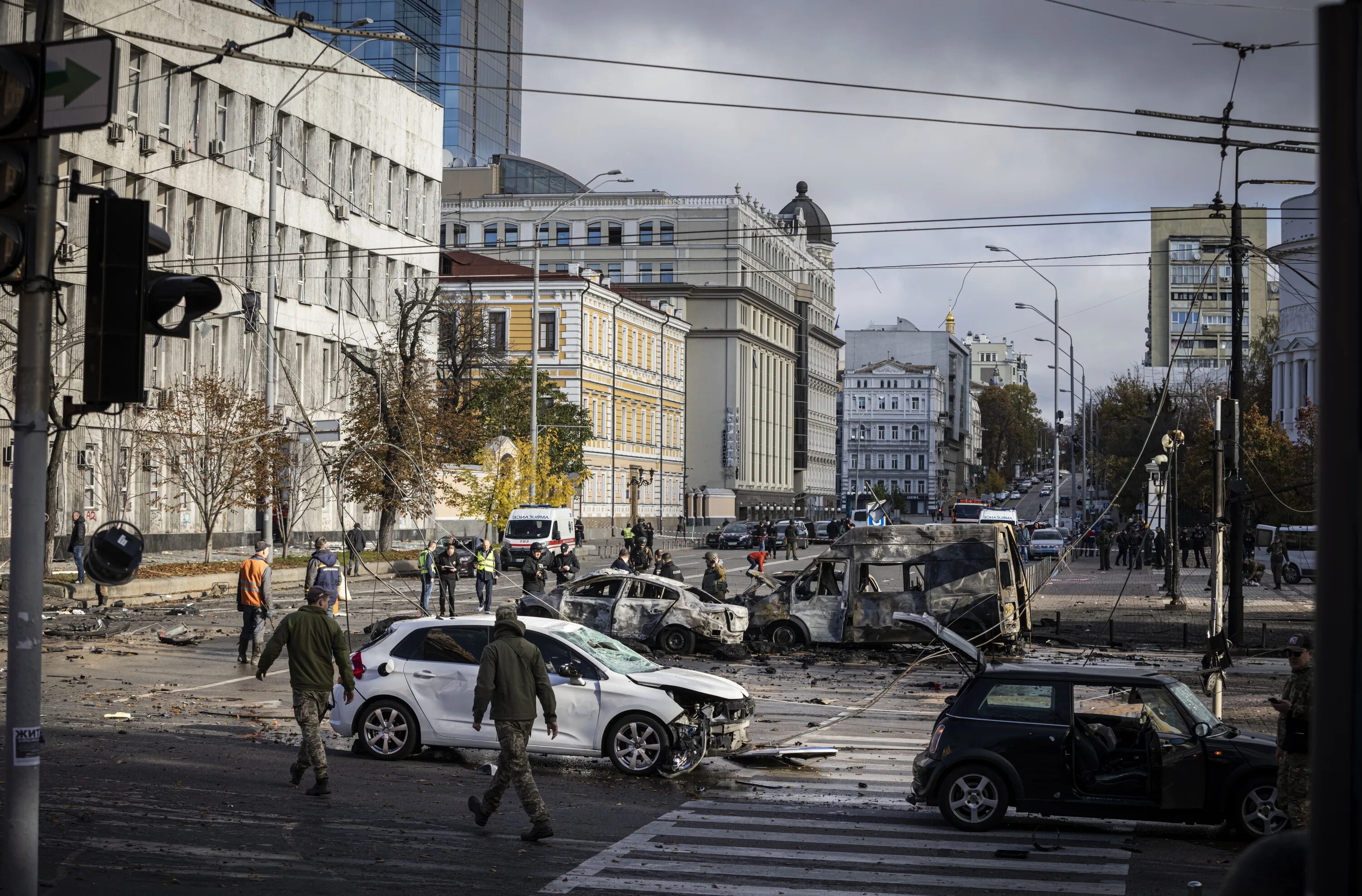 Центр Киева сейчас. Харьков до и после войны. Киев новости города