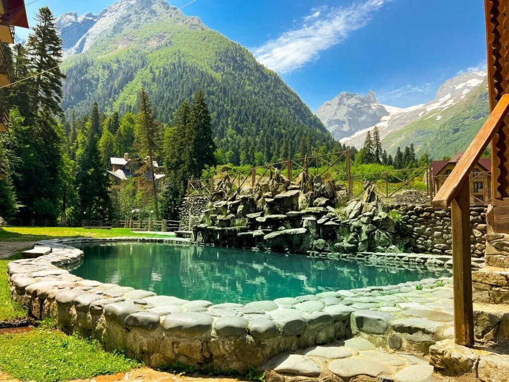 Сочи архыз термальный бассейн. Лучшие отели домбая с бассейном. Домбай вершина бассейн. Домбай бассейн. Лучшие отели домбая с бассейном.