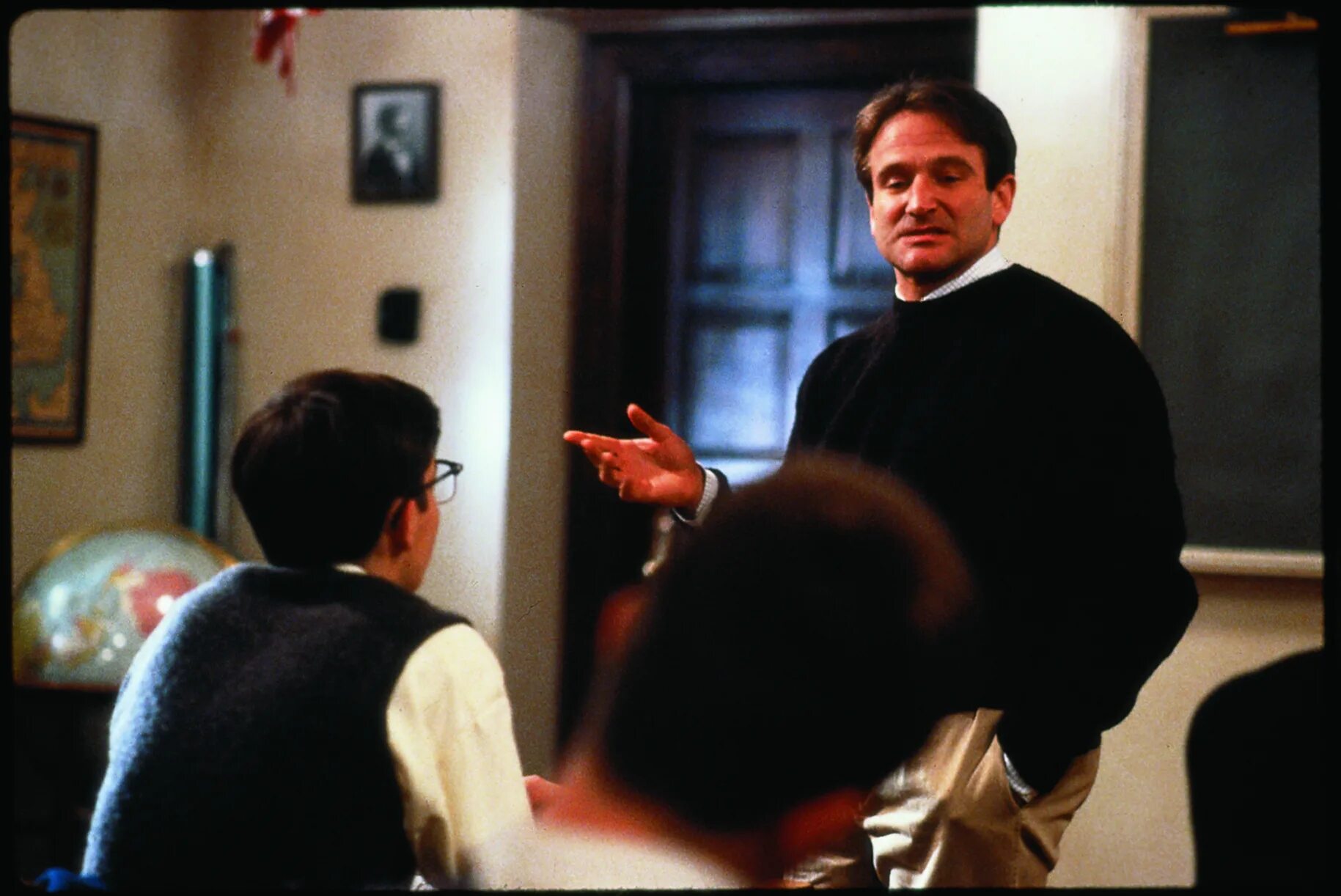 Poet society. Джон Китинг общество мертвых. Общество мертвых поэтов (1989). Джон Китинг общество мертвых поэтов.