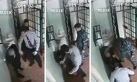 30 бывших заключенных