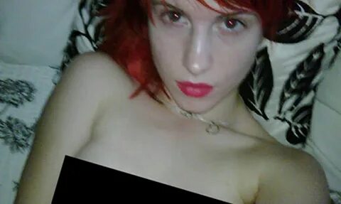 Slideshow hayley williams leaked photos.
