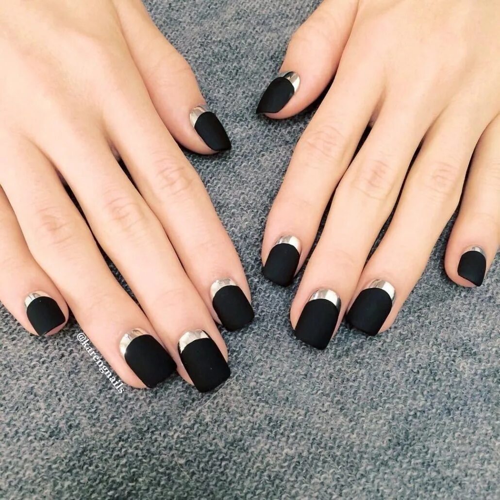 Красивые черные ногти. Красивый черный маникюр. Черный матовый френч. Черные короткие ногти.