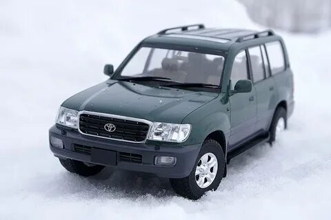 Toyota land cruiser 1