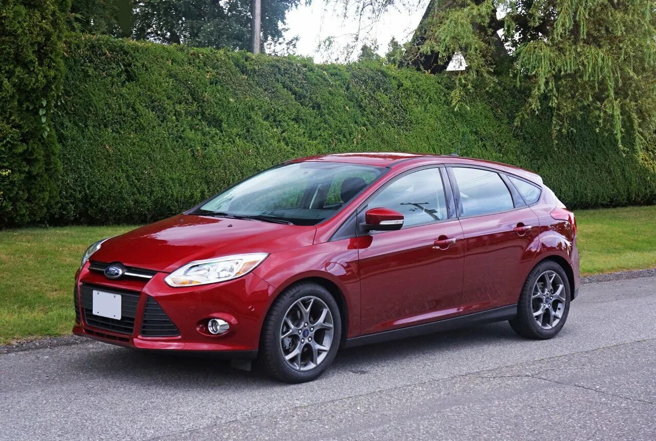 Ford focus 2 2013. Фокус фо. Ford focus 2015 хэтчбек. Ford focus 3 седан. Ford focus 2012.