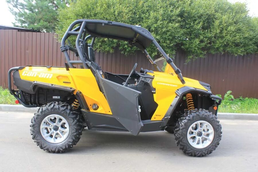 Брп командер с кабиной. Commander 800. Квадроцикл commander 800 dps. Мотовездеход can-am commander. Квадроциклы brp can-am commander.