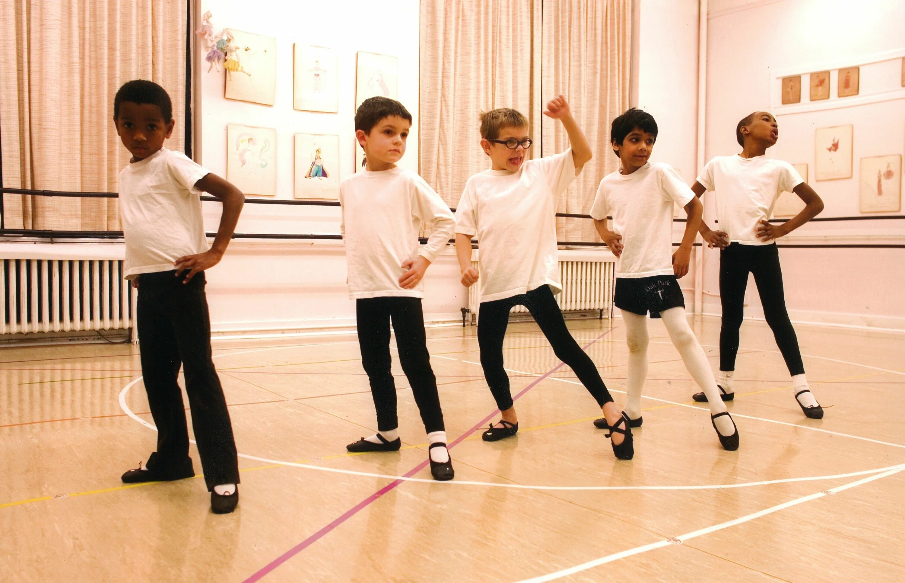 Ballet boys class. Only boy in Ballet class. Elite of class boys. Bois classic