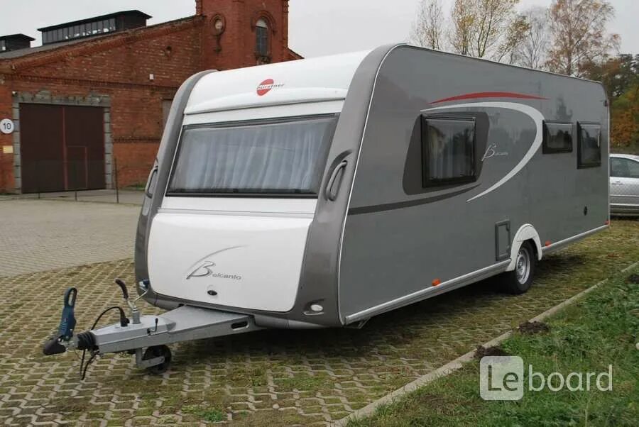 Прицеп дача на 3. Freightliner прицеп автодом. прицеп дача. кемпинговый прицеп. прицеп для кемпинга.