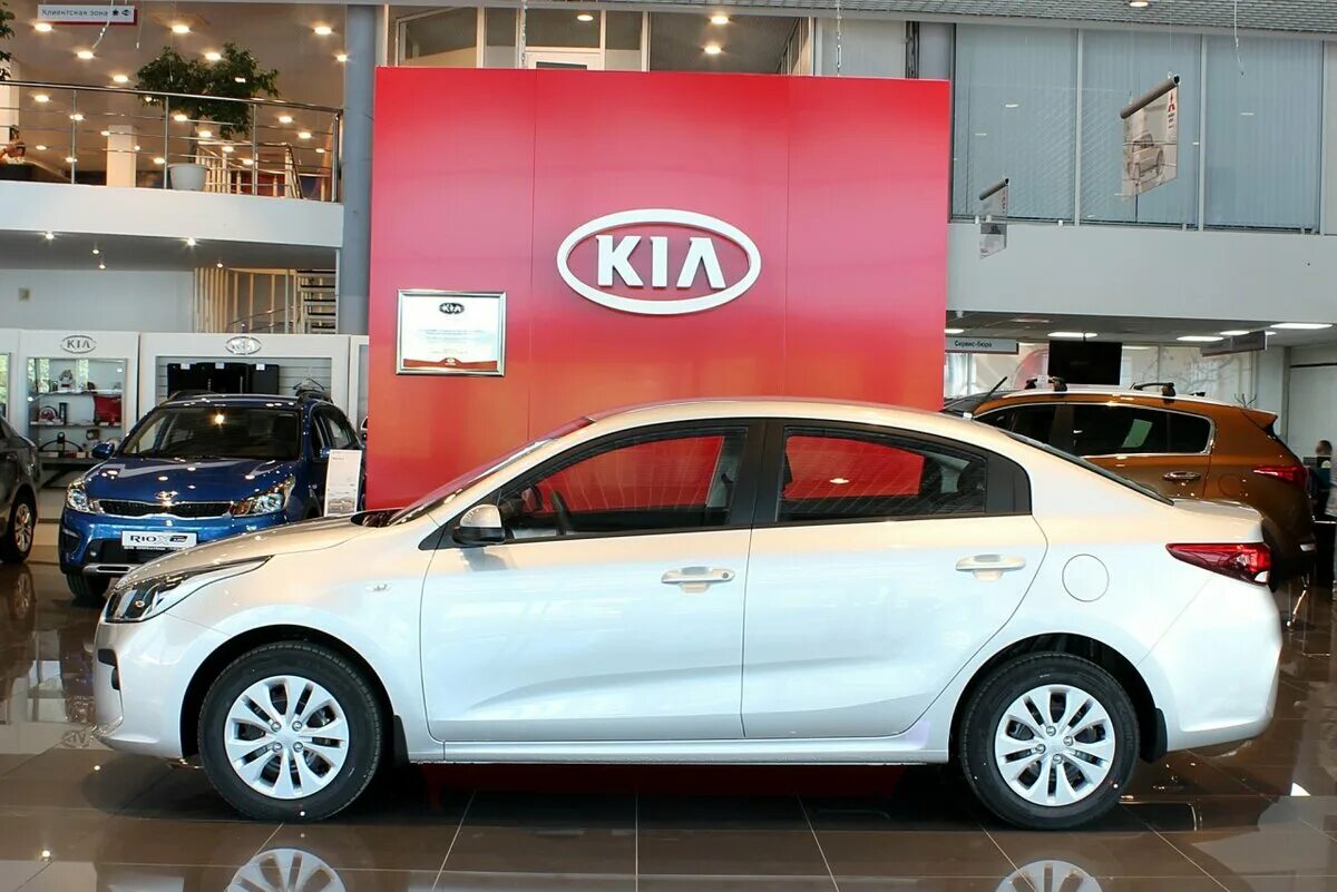 Киа Рио 1.6. Киа Рио 1.6 2018. Kia Rio 2011 дилерский центр. Киа Рио 2019 то-4.