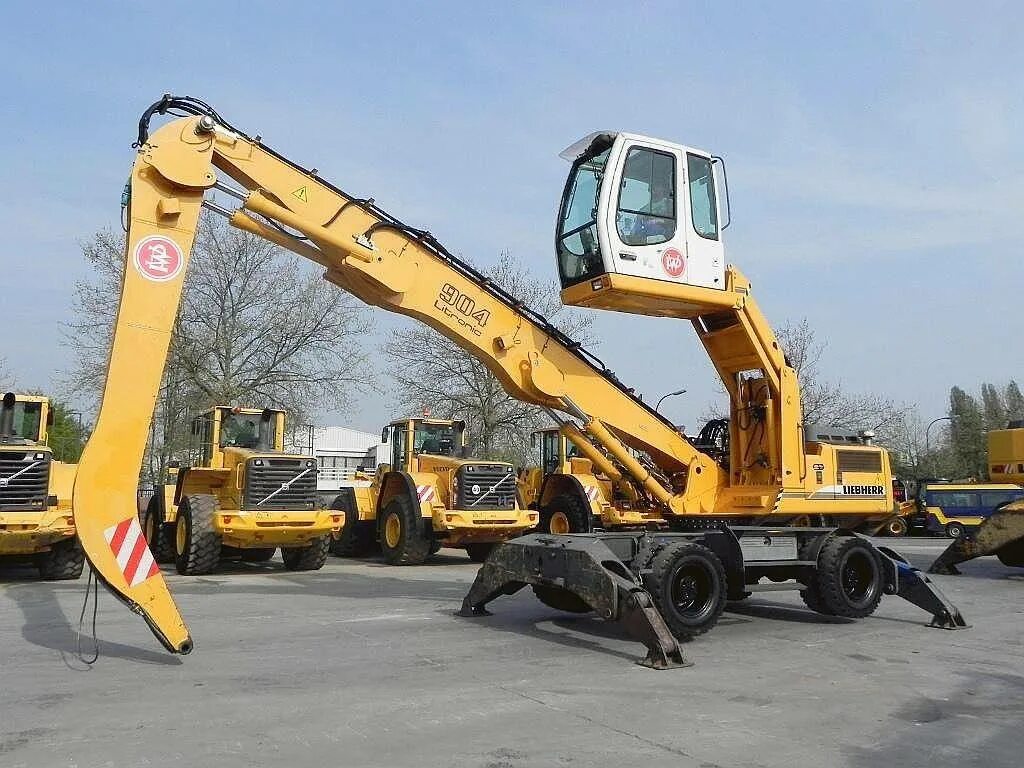 Перегружатель либхер. Liebherr 904. экскаватор liebherr a904. либхер 904 экскаватор. экскаватор либхер 904 колесный.