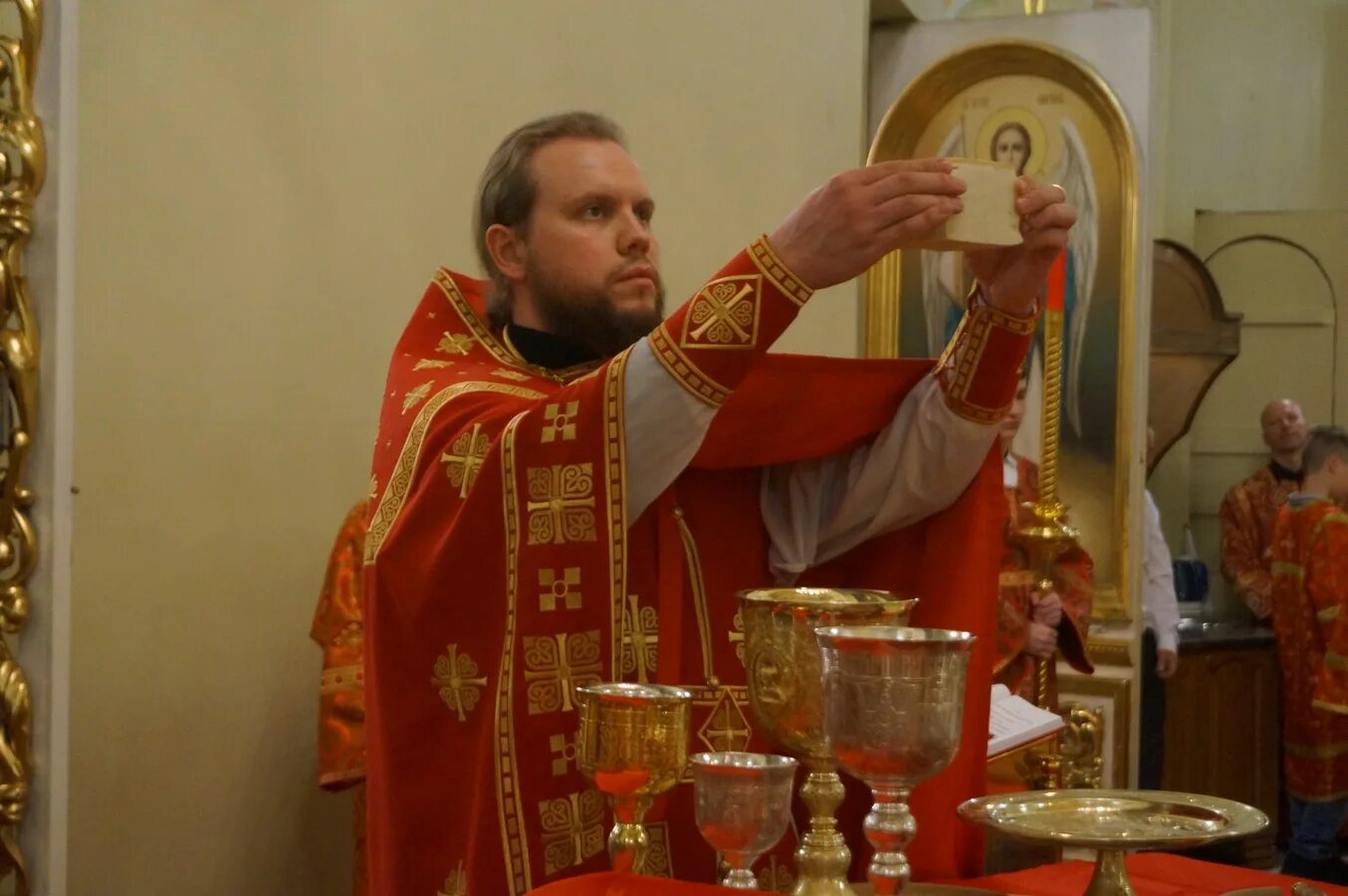 Митрополит никандр пилишин. Никандр пилишин. отец никандр пилишин храм. игумен никандр пилишин.