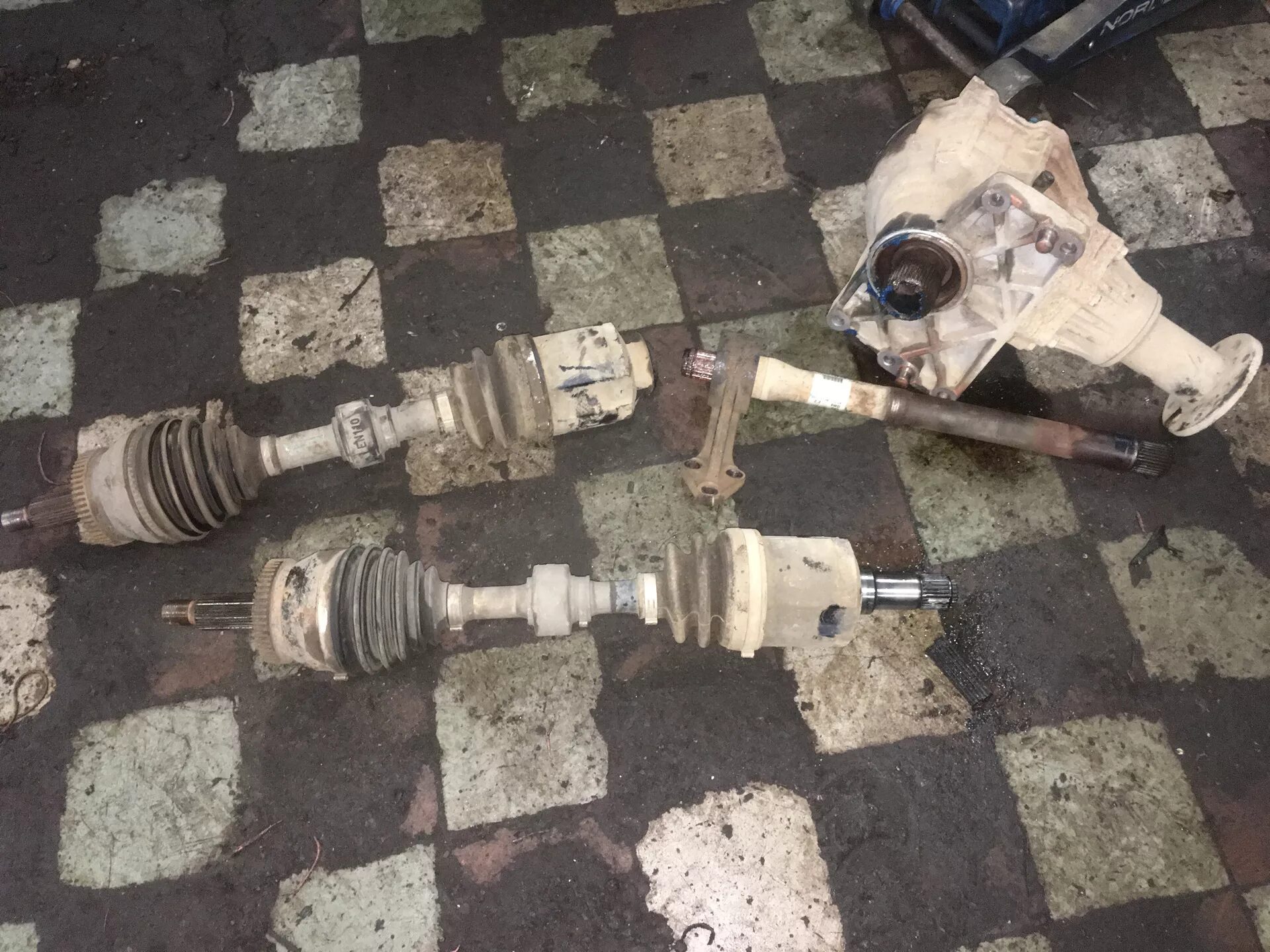 Полный привод соренто. Полный привод соренто. Полный привод соренто. Полный привод соренто. Соренто 2 задняя раздатка.