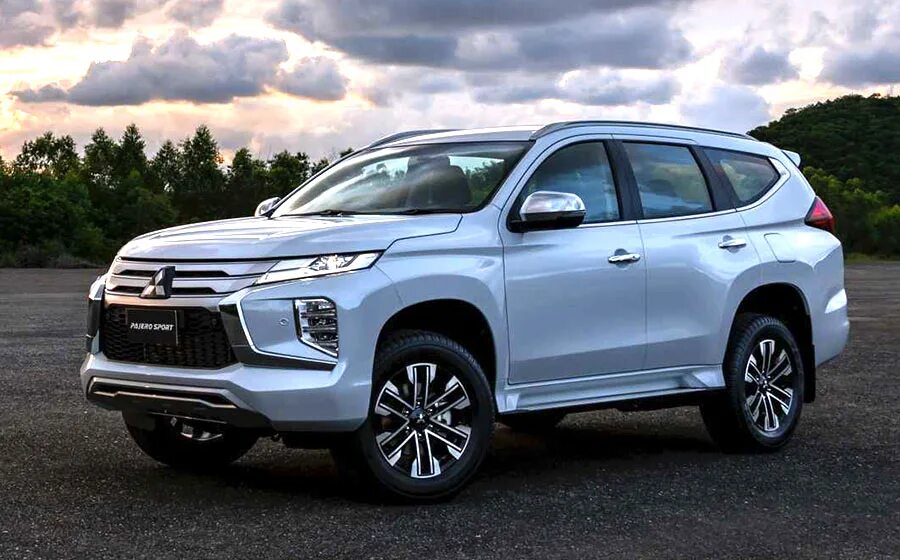 Паджеро 2023 купить. Mitsubishi Pajero Sport 2021. Митсубиси Паджеро спорт 2023. Pajero Sport 2022. Митсубиси Паджеро спорт 2020.