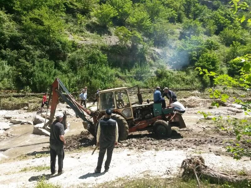 Погода в доргели на неделю. Доргели. Погода Доргели. Село Доргели дождь идет. Фото старые село Доргели.