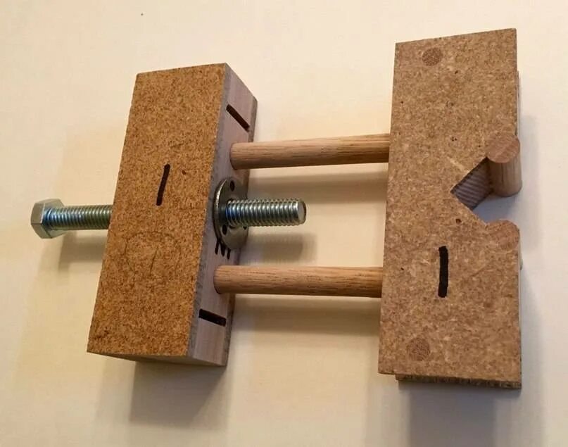 Струбцины ваймы столярные. Делаем струбцину. Делаем струбцину. Woodwork струбцины. Самоделки струбцины.