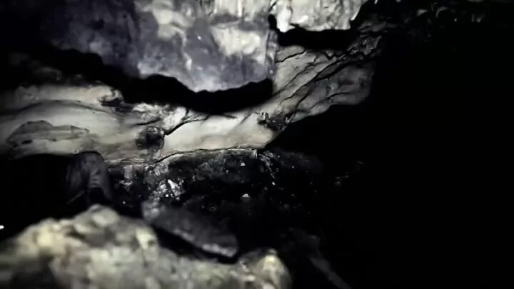 Страшная пещера. Cave horror project сборка. Подземелье днд арт. Cave horror project сборка. Пещера навенахеви.