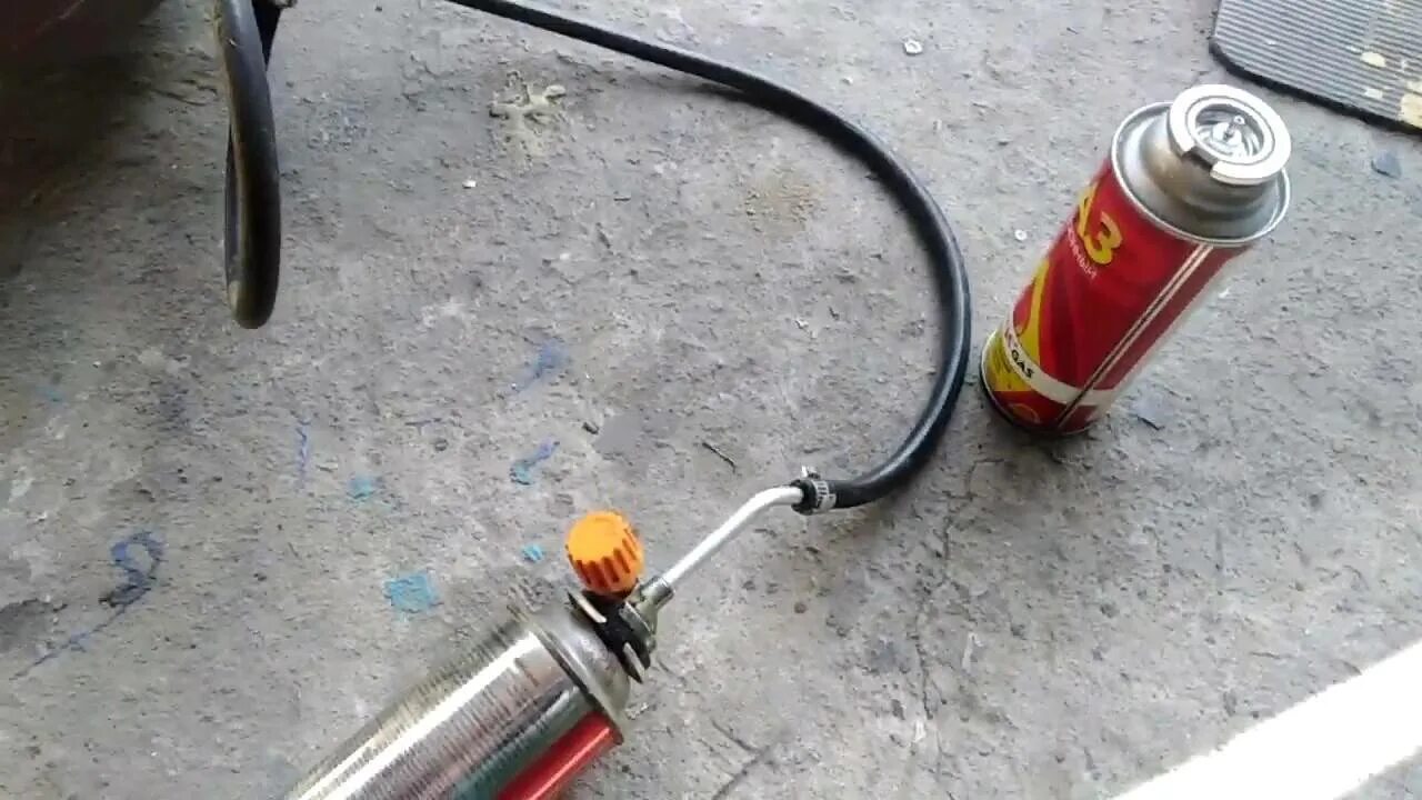 Газовую заправку своими руками. Адаптер для заправки газовых баллончиков своими руками. прокалываемый газ баллон для горелки. газовая горелка на баллон баллон пропана. заправка цанговых баллонов пропаном.