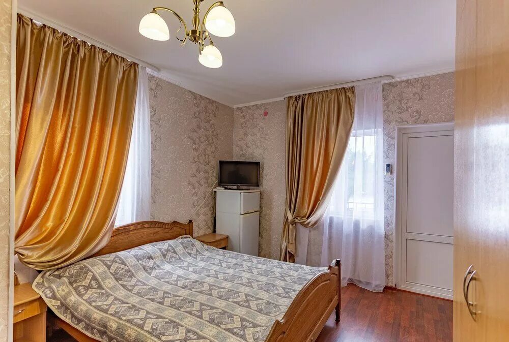 гостевой дом южный ветерок. южный дом гостиница геленджик. южный дом гостиница геленджик. отель южная ночь джемете. гостевой дом южный отзывы.