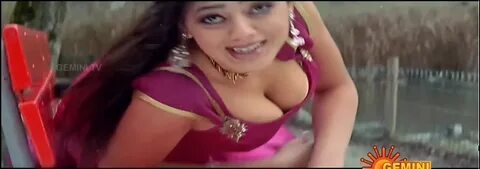 Parvathi Melton Hottest Boobs Sexy Song HD 1080p. 