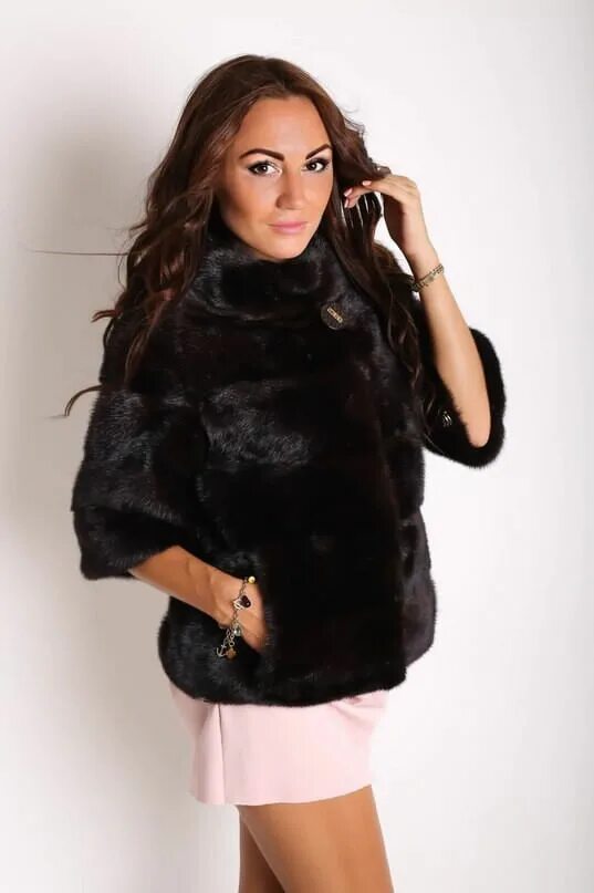 Полушубок 3. Шанель графит. Песец авито. Шуба автоледи. Шубка с коротким рукавом.