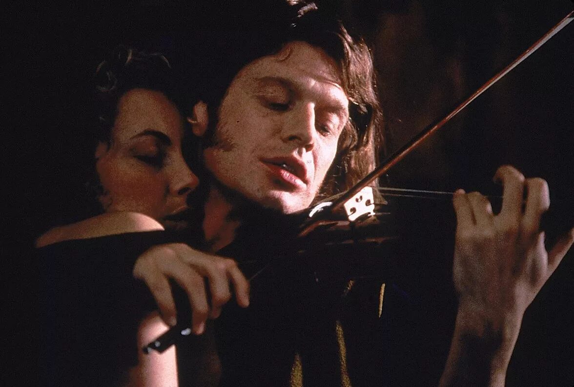 Джейсон Флеминг красная скрипка. Красная скрипка / le violon rouge (1998). Красная скрипка 1998