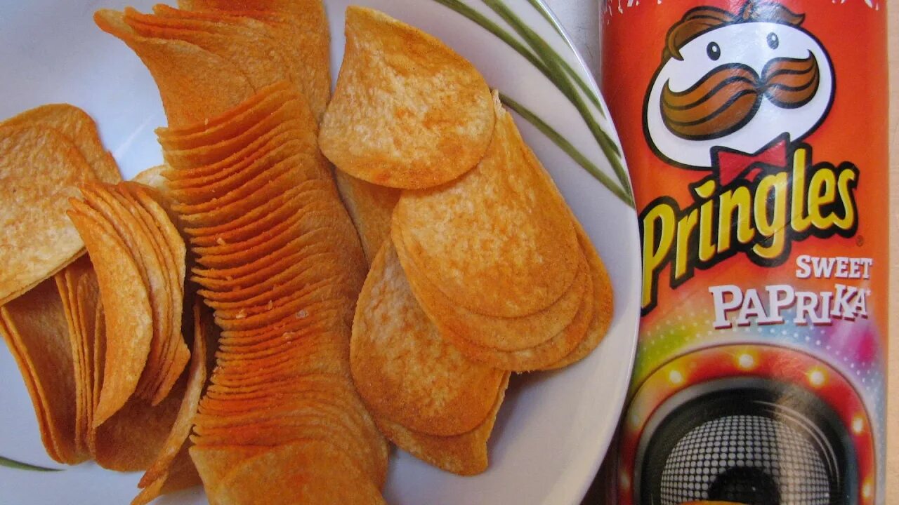 Чипсы принглс. Чипсы Лейс принглс. Чипсы принглс паприка 165гр. Pringles Chips 165gr.