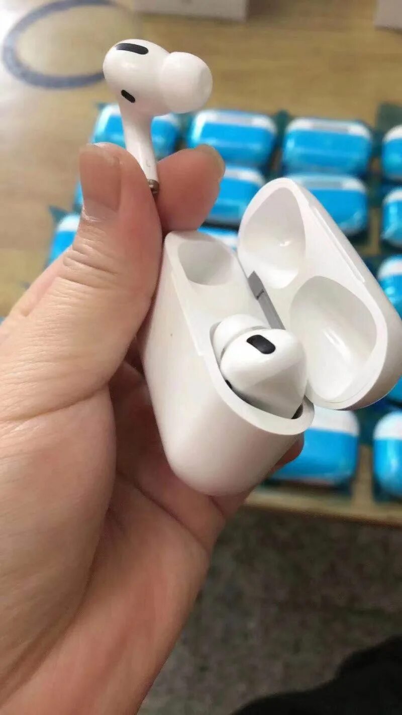 Ipods pro наушники. Apple AIRPODS Pro 2. Наушники эпл аирподс. Наушники Эппл AIRPODS. Air pods Pro 4.