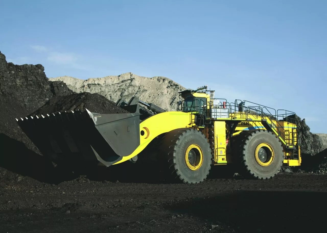 Мощные трансформаторы фирмы авв. Самый большой погрузчик в мире letourneau l2350. Фронтальный погрузчик letourneau l 2350. Фронтальный погрузчик letourneau l 2350. Cooler master v8 gts rr-v8vc-16pr-r1 red.