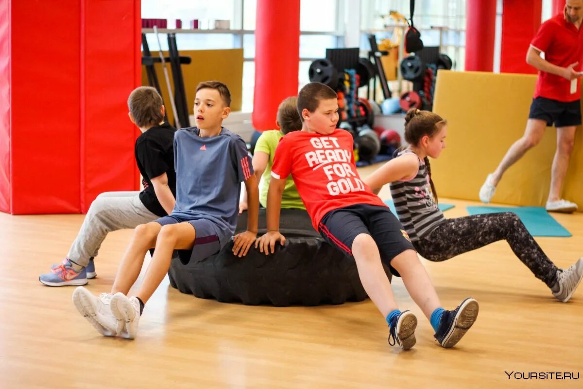 Офп детей года. Кроссфит дети. тренировка для детей. фитнес для подростков. функциональный тренинг для подростков.