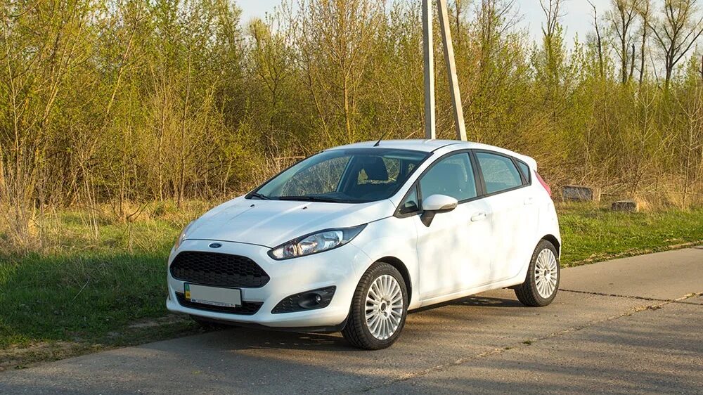Фиеста 16. Ford fiesta mk6. диски форд фиеста мк6. ford fiesta 16 диски. форд фиеста мк6 на 16 дисках.