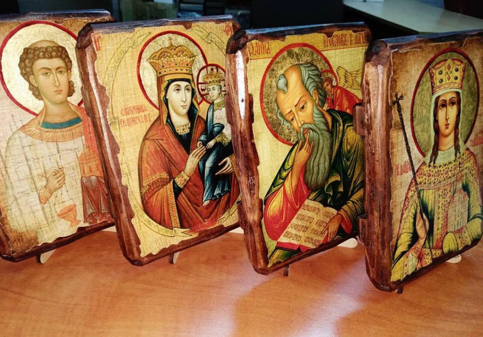 Можно ли передавать икону