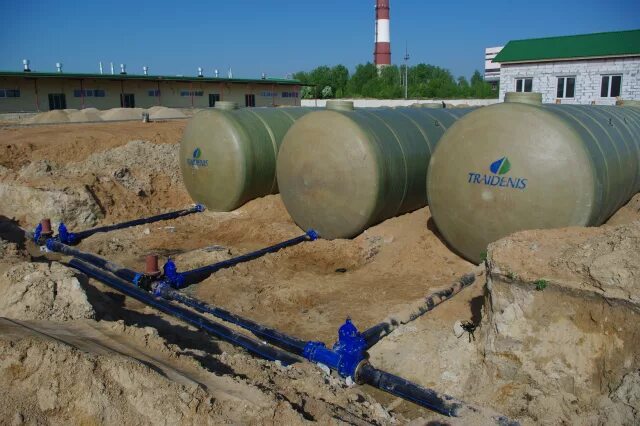 Резервуар 7000 м3. Надземные пожарные резервуары. Наружный противопожарный резервуар. Флотенк емкости пожарные. Наружный противопожарный резервуар.