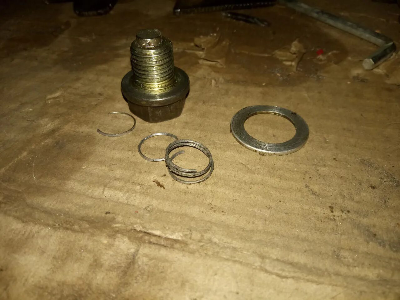 Резьба сливной пробки поддона. Сливная пробка поддона дв. 5. 2 пробка поддона с магнитом артикул. Febi пробка масляного поддона м16х1.