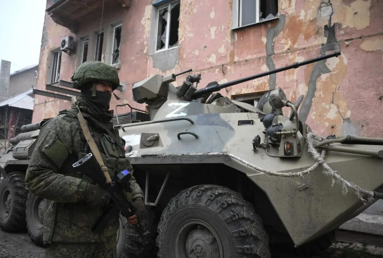 Сегодняшний военный. Батальон Восток Ходаковский. Российские войска в Мариуполе. Российские военные на Донбассе. Мариуполь военные.