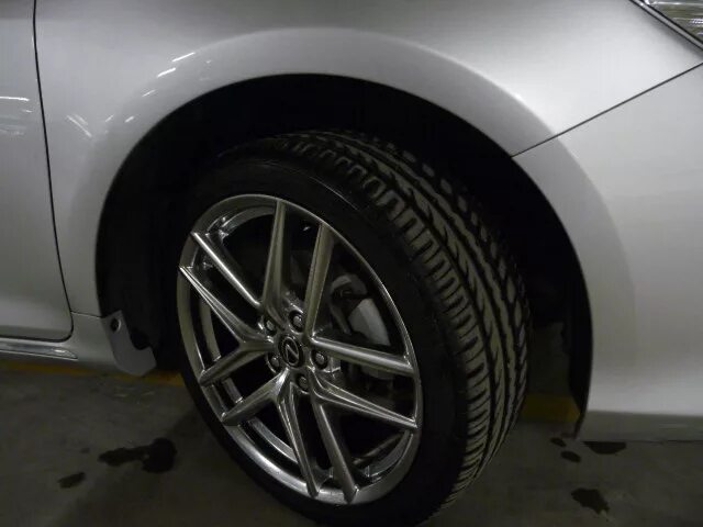 Шины r19 40 купить. Camry 235/40/19. 235/40 R19 Camry. 235/40 R19. 235 45 R19 Камри.