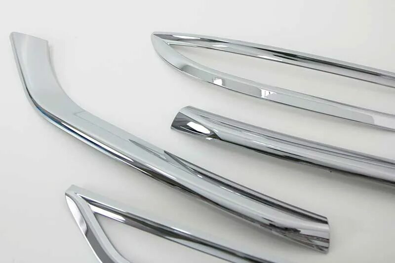 накладки на фары mini countryman. е46 молдинг фары. молдинг фары vw tiguan. накладка противотуманной фары mini cooper countryman f60. молдинг фары хром toyota progres.