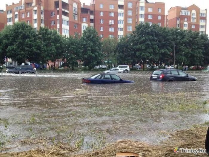 В следствие дождя или вследствие дождя. В следствии ливня. Киев потоп видео. Наводнение на украине. Последствия дождя в москве.