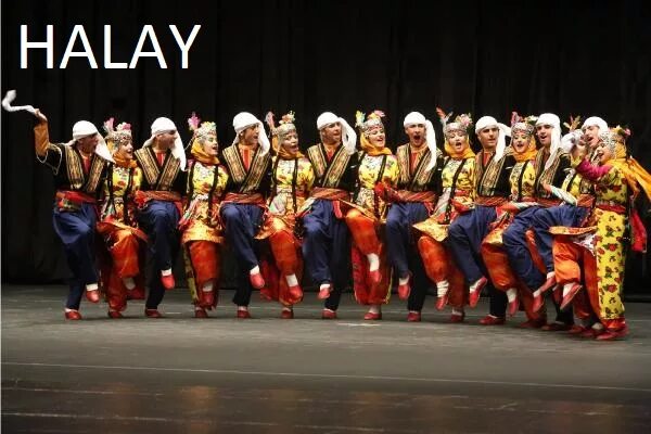 Турецкий национальный танец халай. Танец halay турецкий. Турецкий национальный танец халай. Турецкий танец халай. Халай.