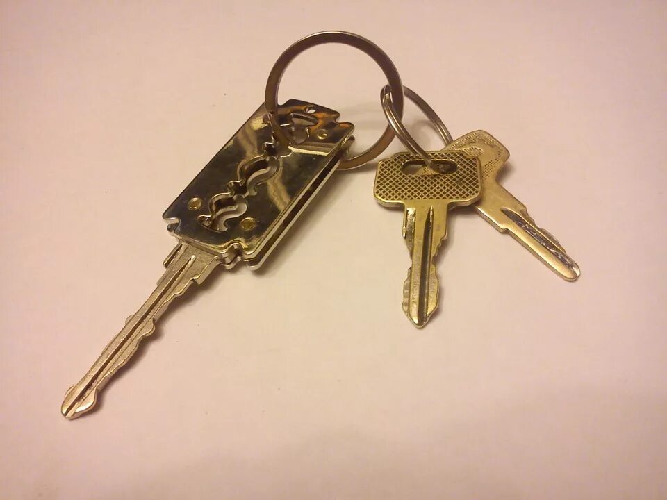 Gas key