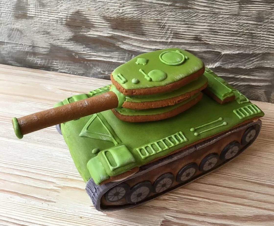 Подарки на 23 февраля мир танков. Торт танк т34 мастер класс. Пряник танк т-34. Пряник танк 3д. Торт танк кремовый.