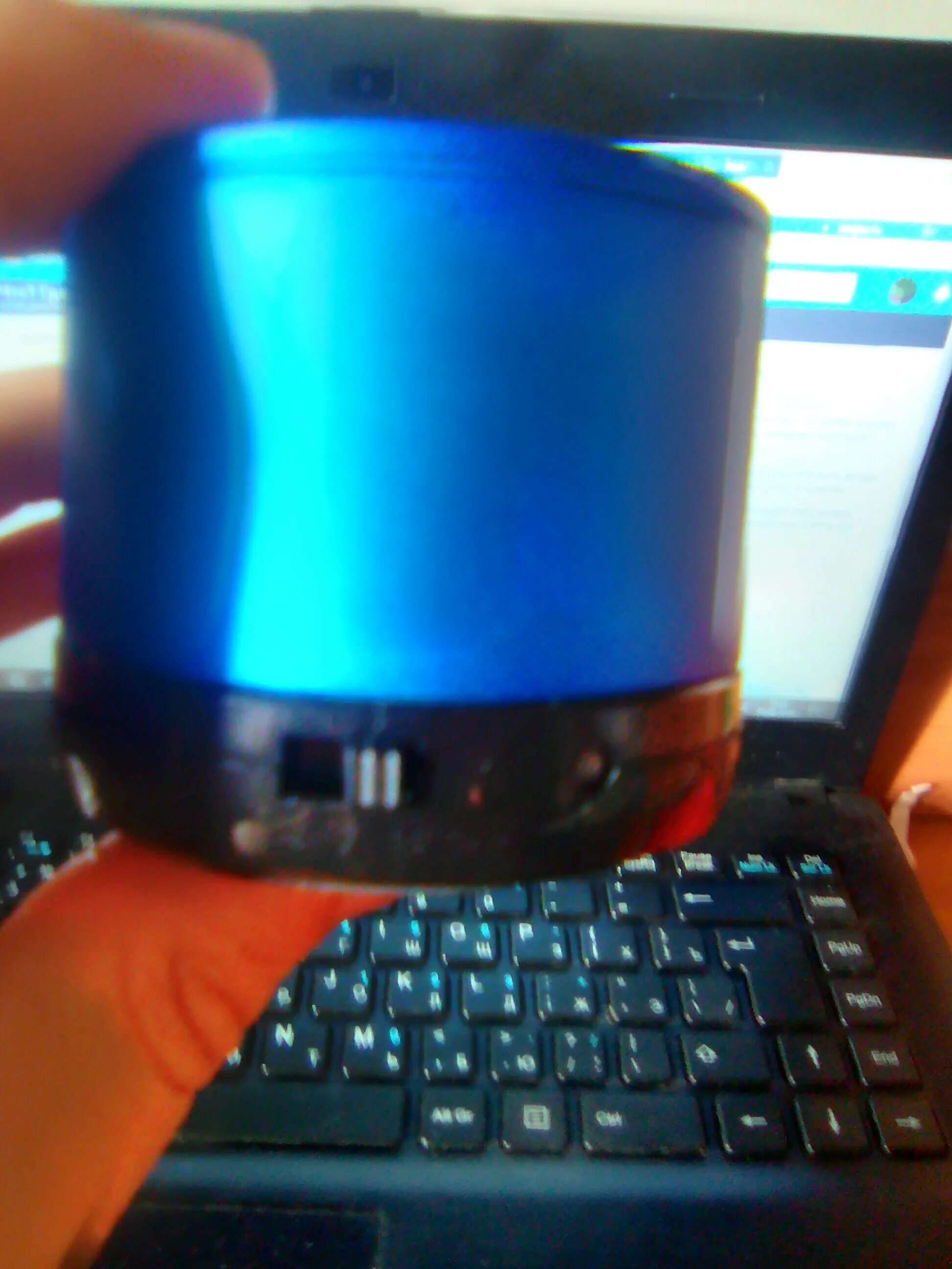 Не включается музыкальная колонка. Jbl charge 7. Портативная колонка ap-m194. Колонка газовая индикаторы. Колонка jbl flip 3 se.