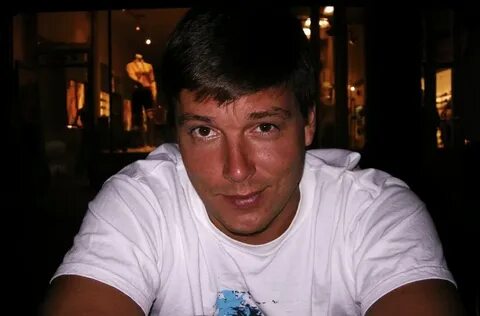 Участник ровно