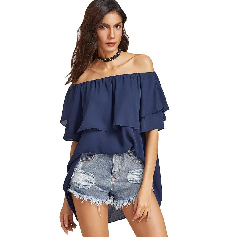 летняя блузка с открытыми плечами. кофта с открытыми плечами. блузка с резинкой на плечах. девушка с открытым плечом. трикотажный топ с открытыми плечами.