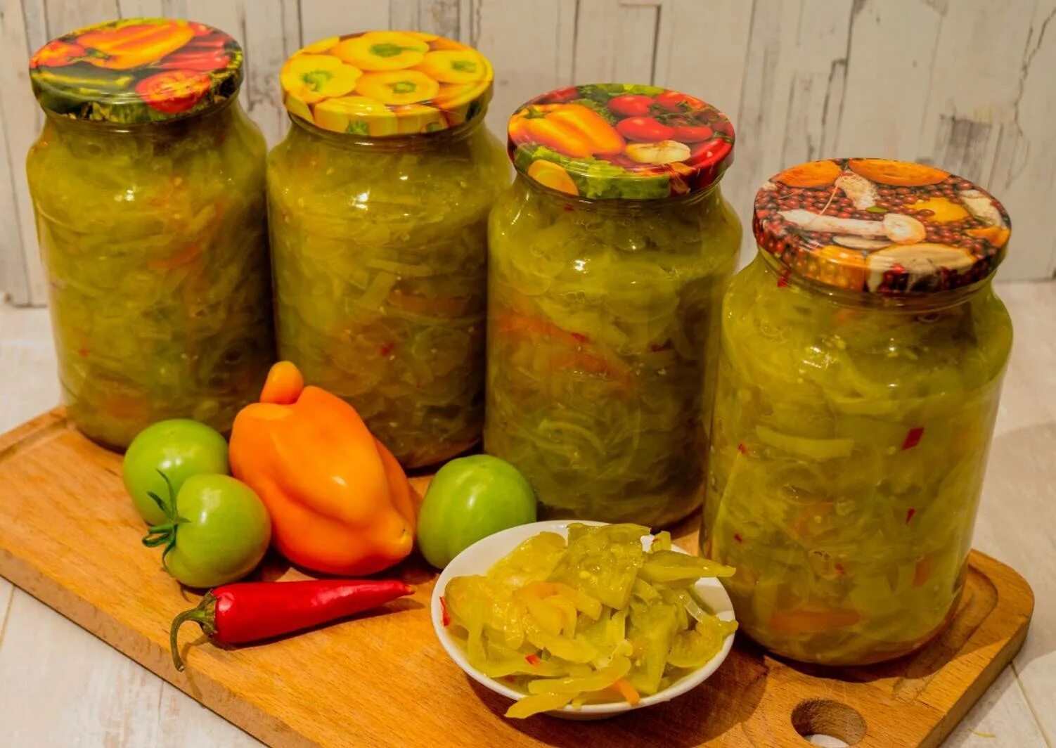 Простой рецепт вкусных помидоров на зиму. Горлодер из зеленых помидор. необычные заготовки на зиму. салат из зелёных помидор на зиму. закуска из зеленых помидор на зиму.