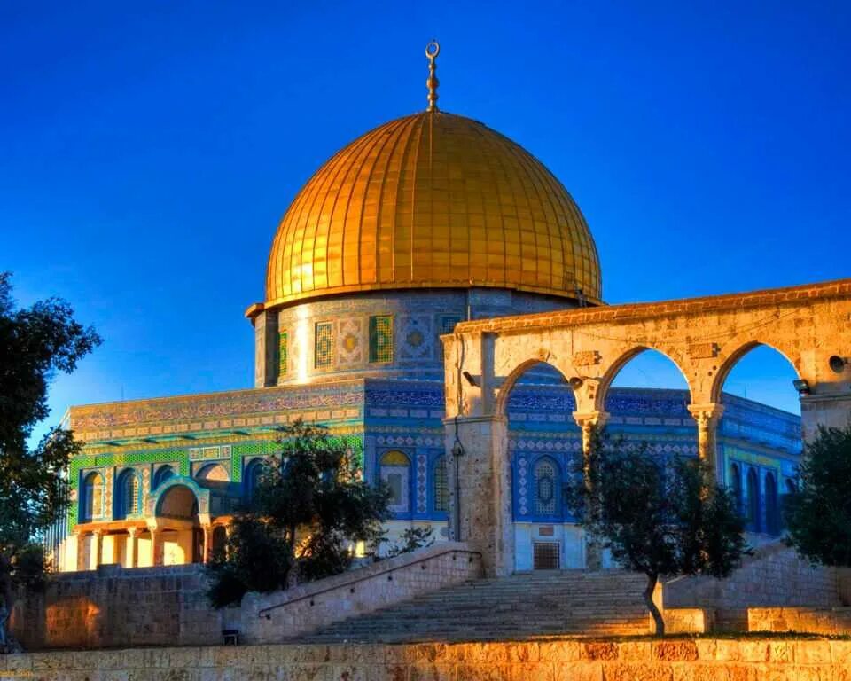 Аль аксу. Аль-Акса в Иерусалиме. Мечеть альаксаальмаджитальакса. Аль Масджид Аль Акса. Мечеть Аль-Акса, Аль-Масджид Аль-Акса.