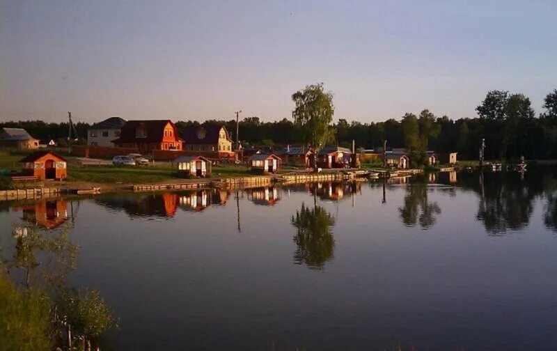Алёшкины пруды в бебелево. Озеро бездон барятинский район. Пруды калужской обл. Пруды калужской обл. Алешкины пруды калуга.